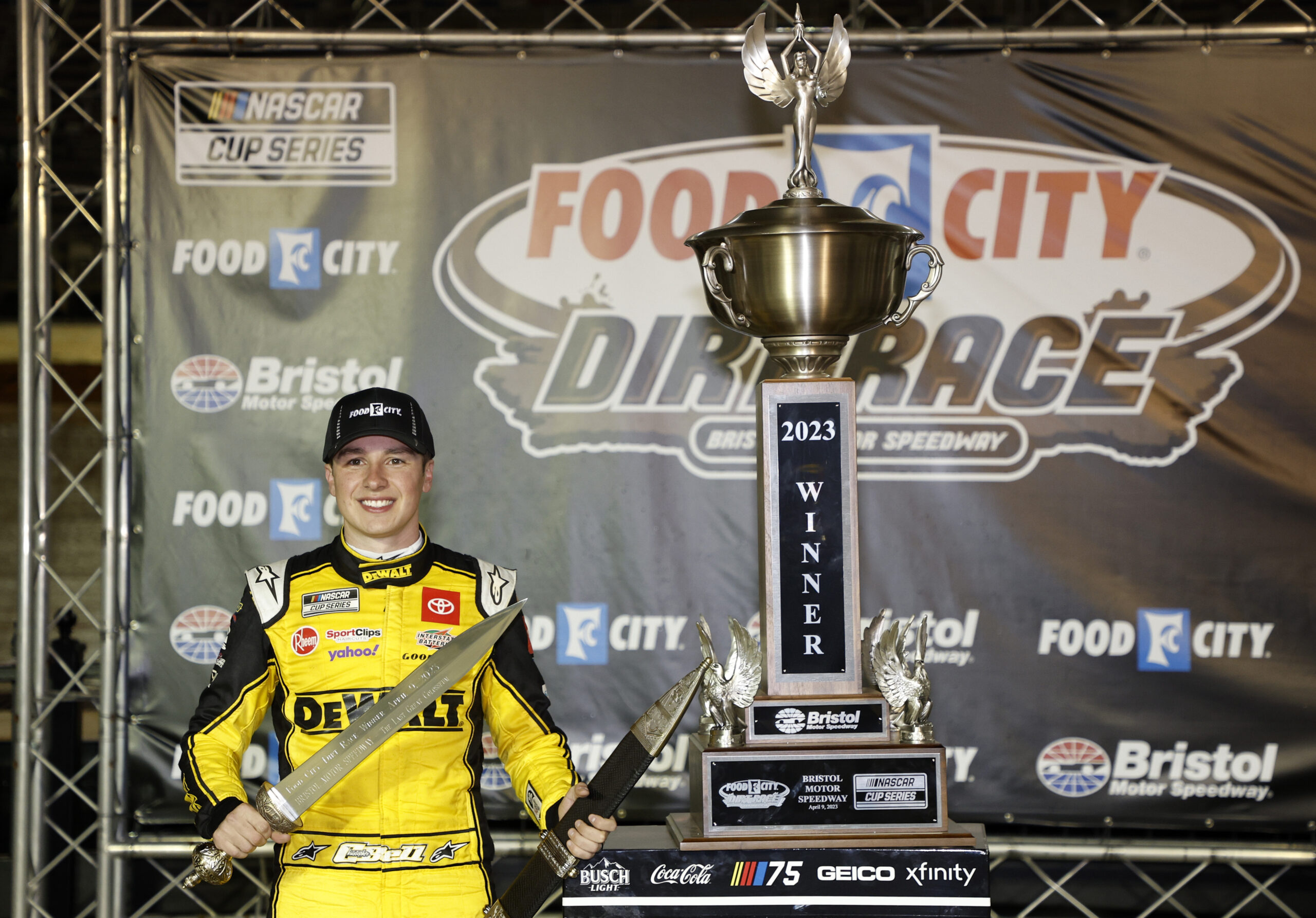 Christopher Bell Wins An Intense NASCAR Cup Series Race On Bristol Dirt ...