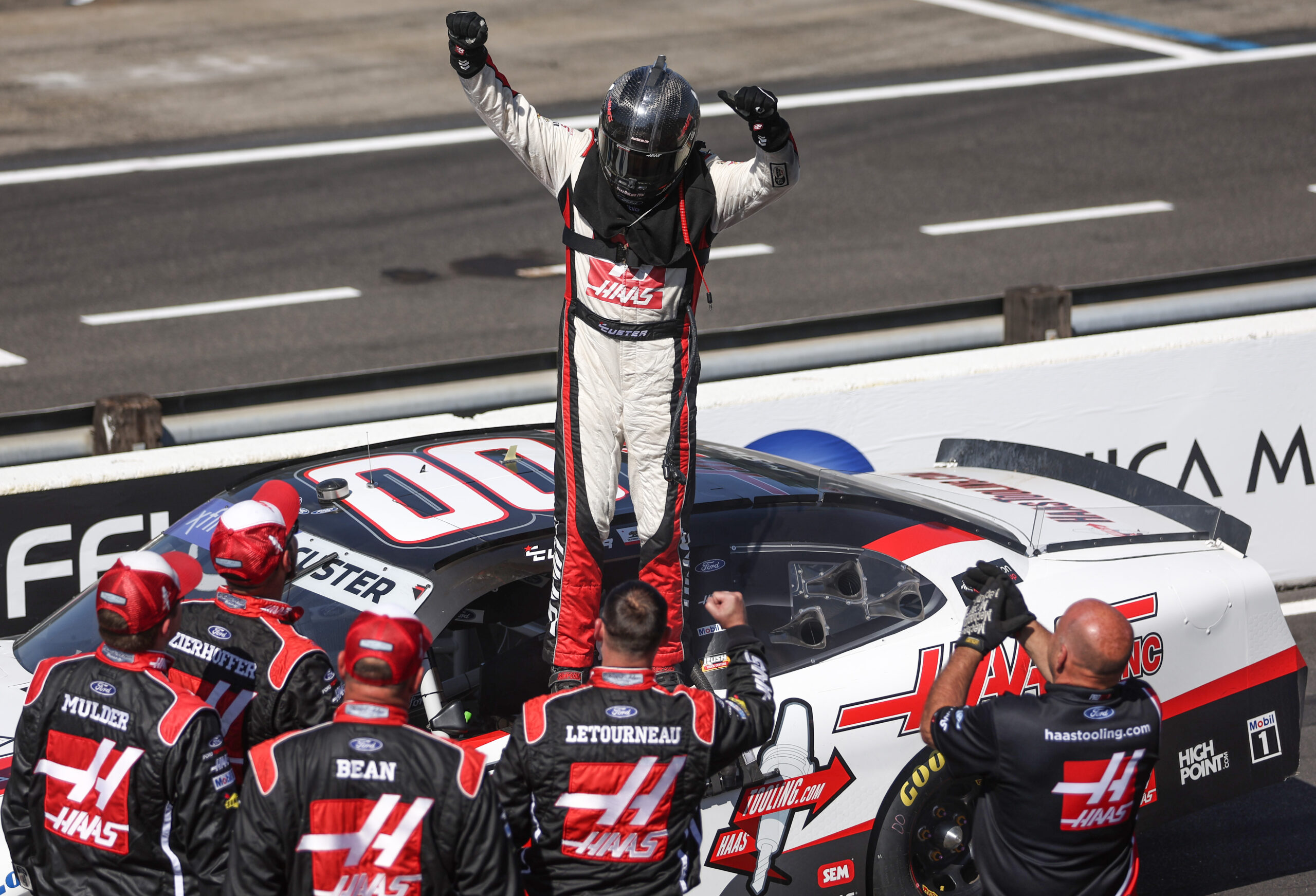 Overtime Pass Propels Cole Custer To Road Course Win At Portland Fan4racing Blog And